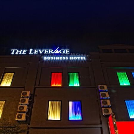 The Leverage Business Hotel - Rawang Exteriör bild